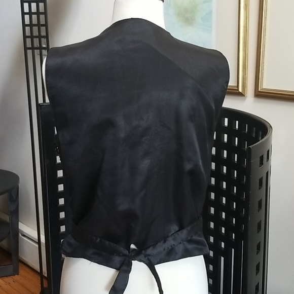 LADIES BEADED VEST - Picture 3 of 3